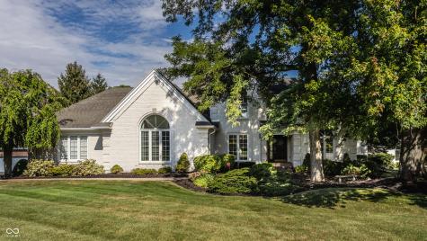 11074 Woods Bay Lane Indianapolis IN 46236