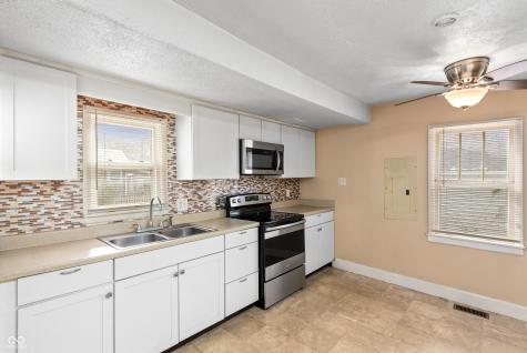 750 Hurricane Street Franklin IN 46131