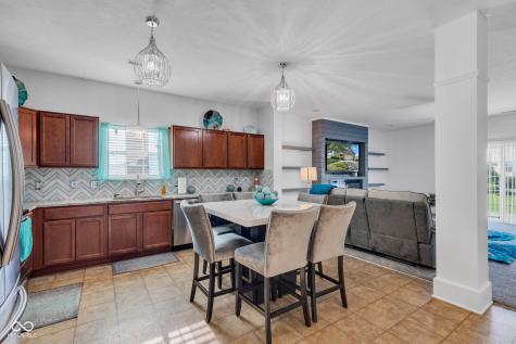 2349 Cole Wood Circle Indianapolis IN 46239