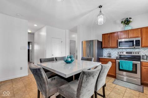 2349 Cole Wood Circle Indianapolis IN 46239