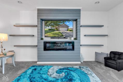 2349 Cole Wood Circle Indianapolis IN 46239