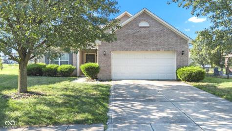 2349 Cole Wood Circle Indianapolis IN 46239