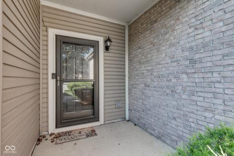 2349 Cole Wood Circle Indianapolis IN 46239