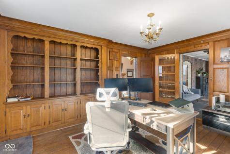 1018 N Madison Avenue Anderson IN 46011