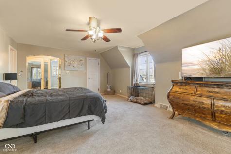 1018 N Madison Avenue Anderson IN 46011