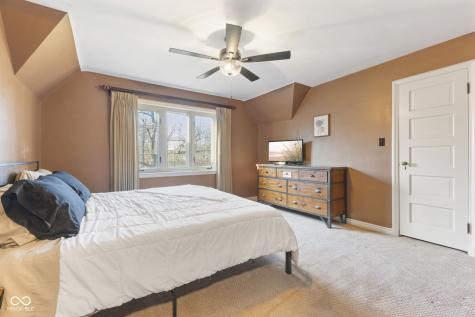 1018 N Madison Avenue Anderson IN 46011