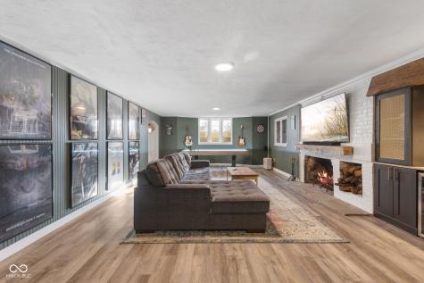 1018 N Madison Avenue Anderson IN 46011