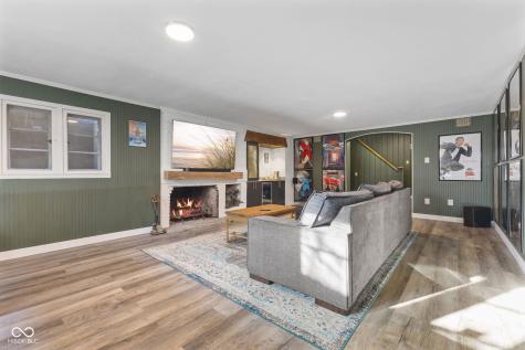 1018 N Madison Avenue Anderson IN 46011