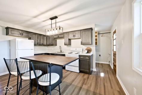 975 Rolling Hill Road Greenwood IN 46142