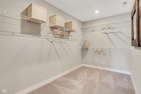 1636 Hemlock Circle Greenfield IN 46140