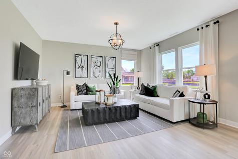 1636 Hemlock Circle Greenfield IN 46140