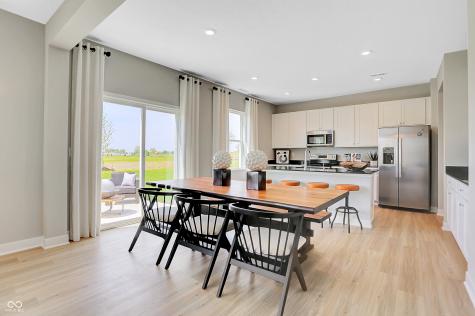 1636 Hemlock Circle Greenfield IN 46140