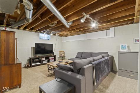 5735 N Delaware Street Indianapolis IN 46220