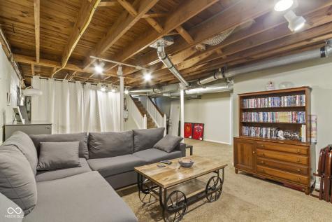 5735 N Delaware Street Indianapolis IN 46220