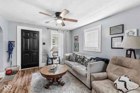 4706 Caroline Avenue Indianapolis IN 46205