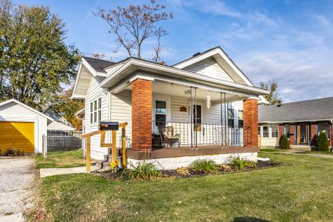 532 Carlyle Place Indianapolis IN 46201