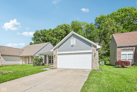 2045 Sotheby Lane Indianapolis IN 46239