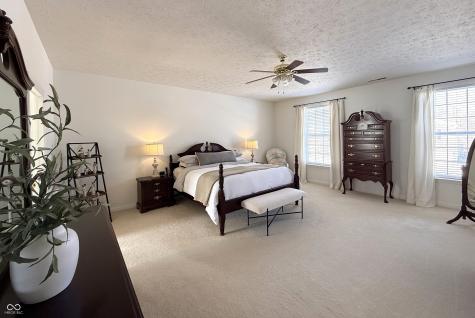 6883 Roundrock Court Avon IN 46123