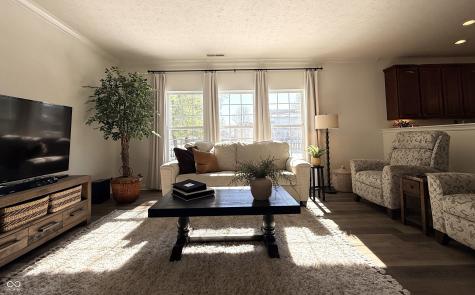 6883 Roundrock Court Avon IN 46123