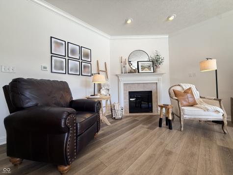 6883 Roundrock Court Avon IN 46123