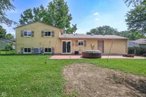 7834 Burr Oak Court Indianapolis IN 46217