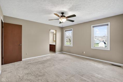 7802 Mallard Way Indianapolis IN 46256