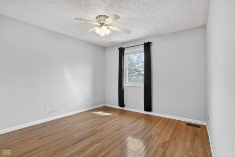 7802 Mallard Way Indianapolis IN 46256