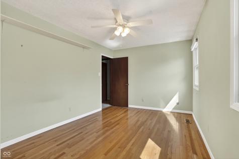 7802 Mallard Way Indianapolis IN 46256