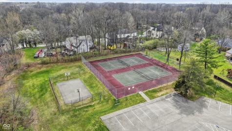 7802 Mallard Way Indianapolis IN 46256