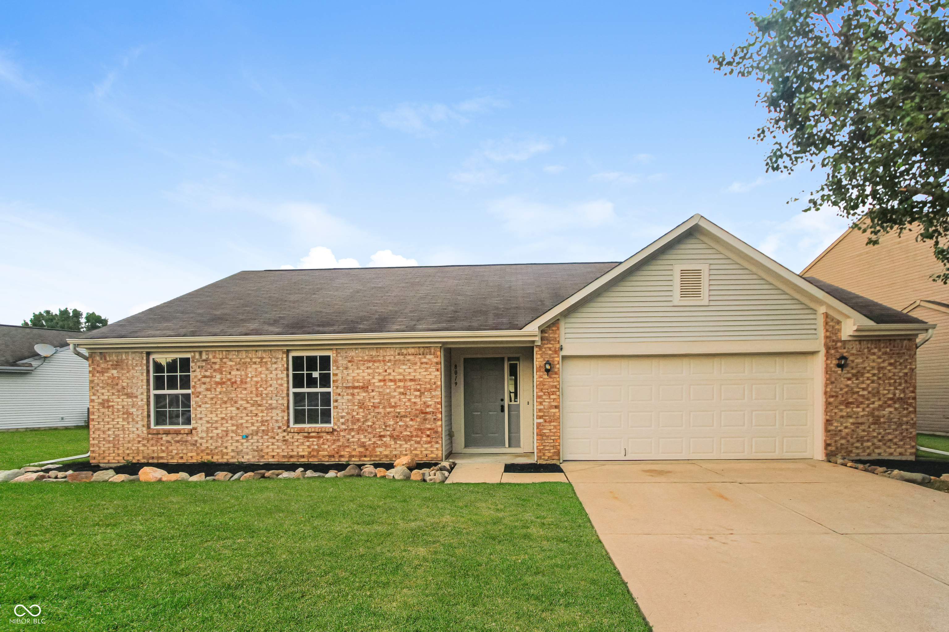 8019 Chesterhill Way Indianapolis IN 46239