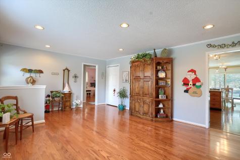 311 Concord Lane Carmel IN 46032