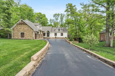 8839 Spinnaker Court Indianapolis IN 46256