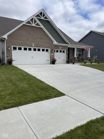 271 Dyson Drive Whiteland IN 46184