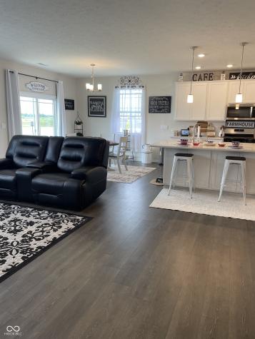 271 Dyson Drive Whiteland IN 46184