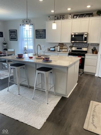 271 Dyson Drive Whiteland IN 46184