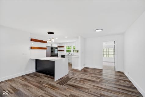 248 S 5th Avenue Beech Grove IN 46107