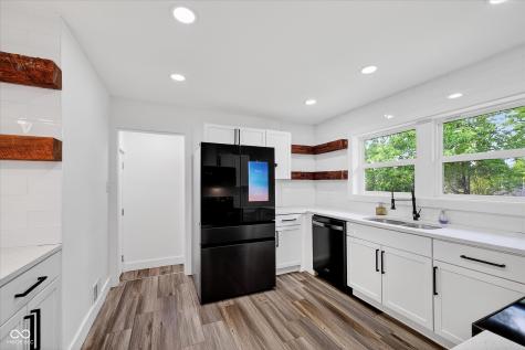 248 S 5th Avenue Beech Grove IN 46107