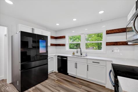 248 S 5th Avenue Beech Grove IN 46107