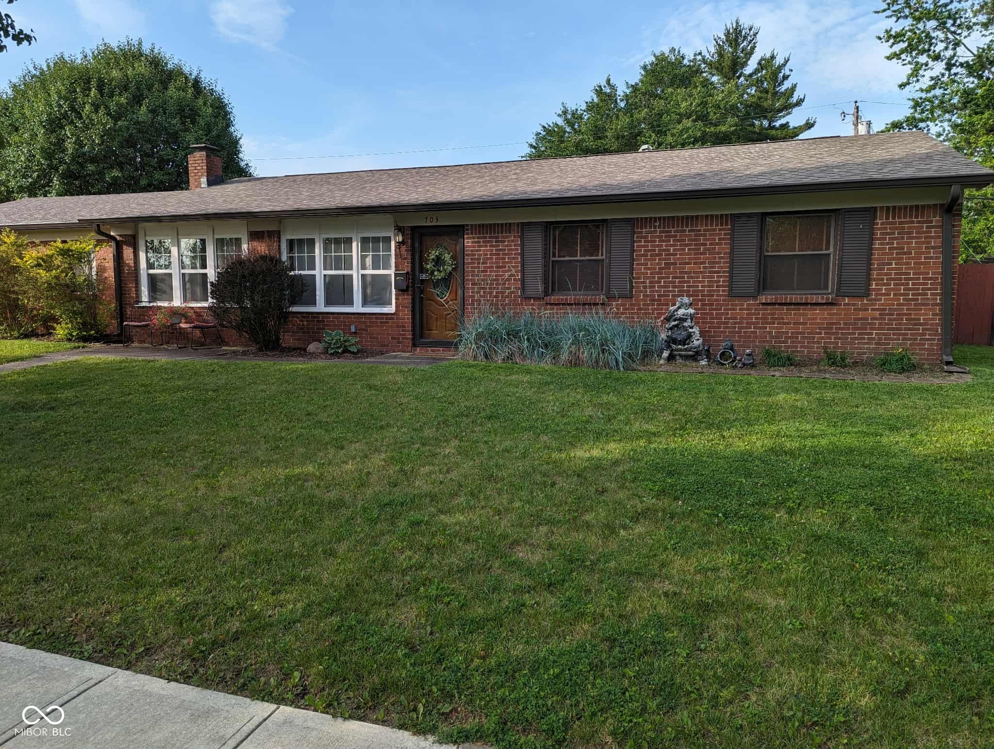 703 Redfern Drive Beech Grove IN 46107