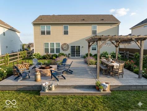 6162 Crabapple Drive Whitestown IN 46075