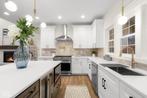 5166 Oak Ridge Trail Columbus IN 47201