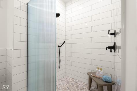 5166 Oak Ridge Trail Columbus IN 47201