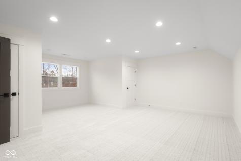 5166 Oak Ridge Trail Columbus IN 47201