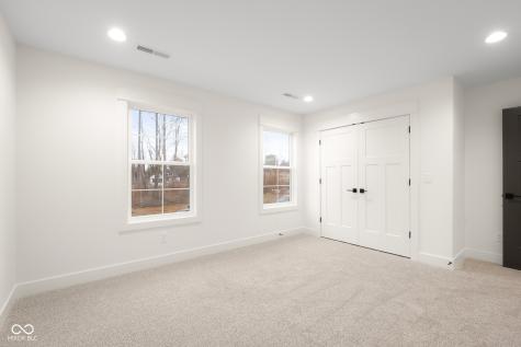 5166 Oak Ridge Trail Columbus IN 47201