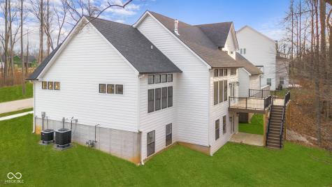 5166 Oak Ridge Trail Columbus IN 47201