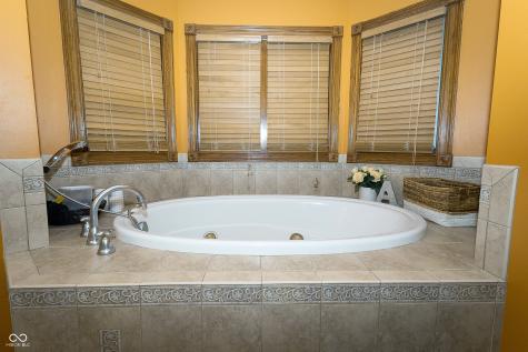 10165 Sanctuary Drive Brownsburg IN 46112
