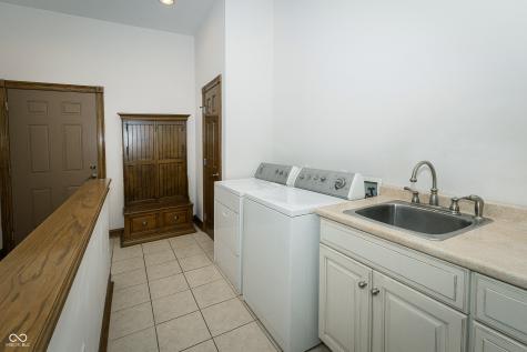 10165 Sanctuary Drive Brownsburg IN 46112