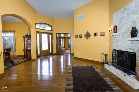 10165 Sanctuary Drive Brownsburg IN 46112