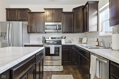 401 Haywood Drive Greenfield IN 46140