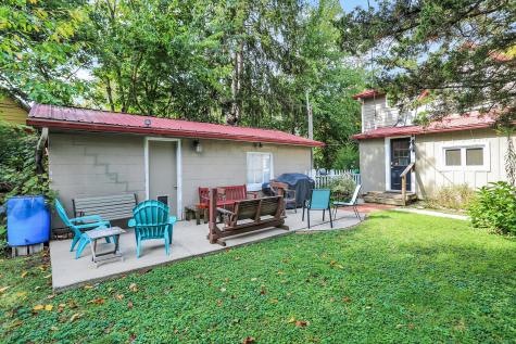 185 E Ash Street Zionsville IN 46077